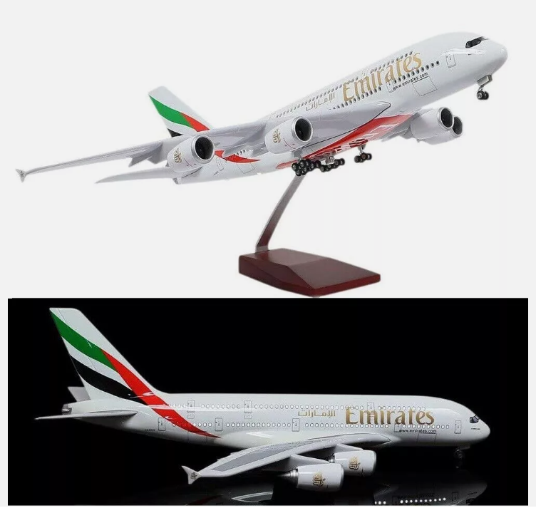 1:160 Fly Emirates A380 Plane Model / LED Light & Wheel Aircraft Model 45cm - Picture 16 of 30